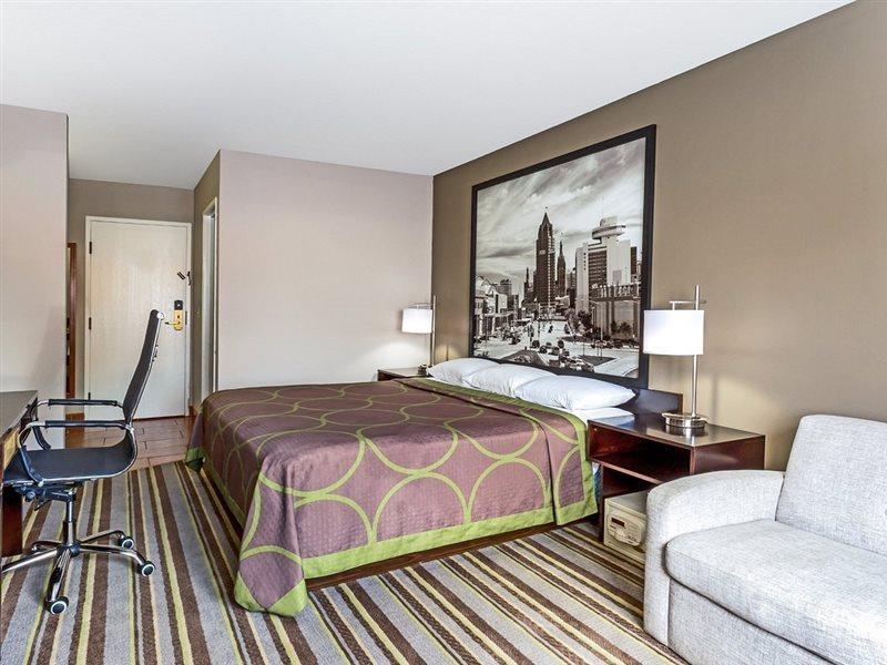 Delavan Inn And Suites מראה חיצוני תמונה