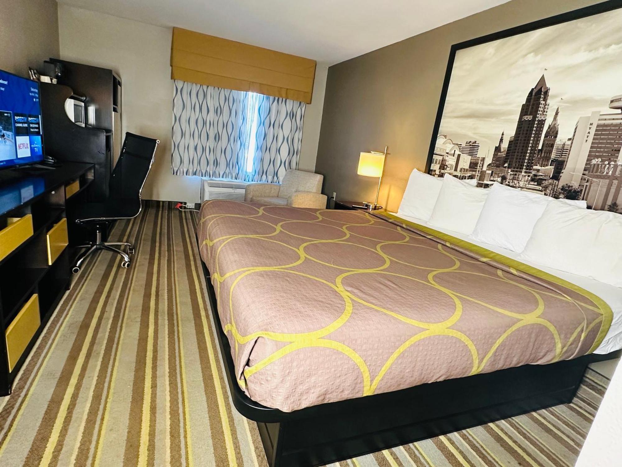 Delavan Inn And Suites מראה חיצוני תמונה